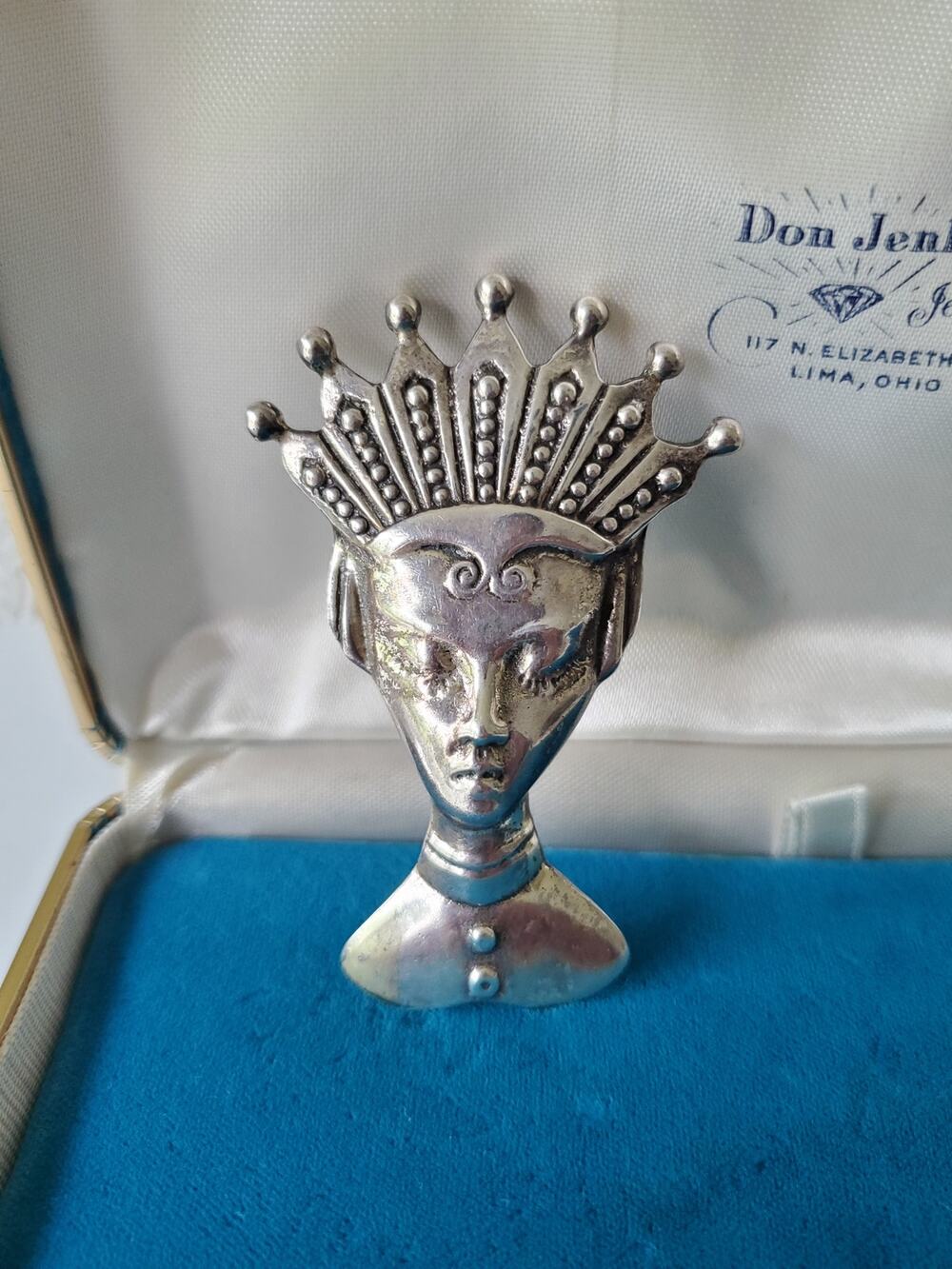 Vintage Egyptian Sterling Silver Queen Brooch